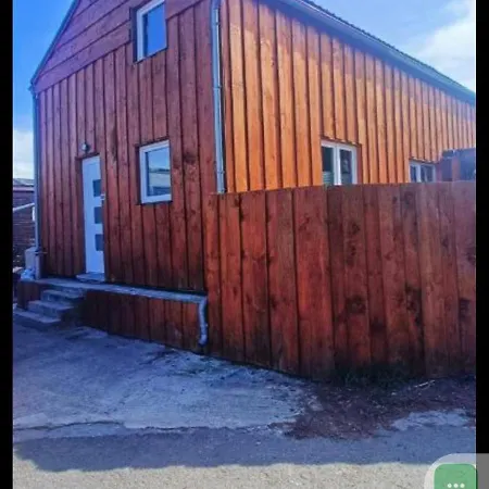 5 Personnes Avec Piscine Chalé *